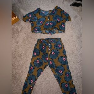 Women’s “One Clothing” Two Piece Set Size Medium